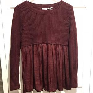 Urban outfitters cute sweater never worn